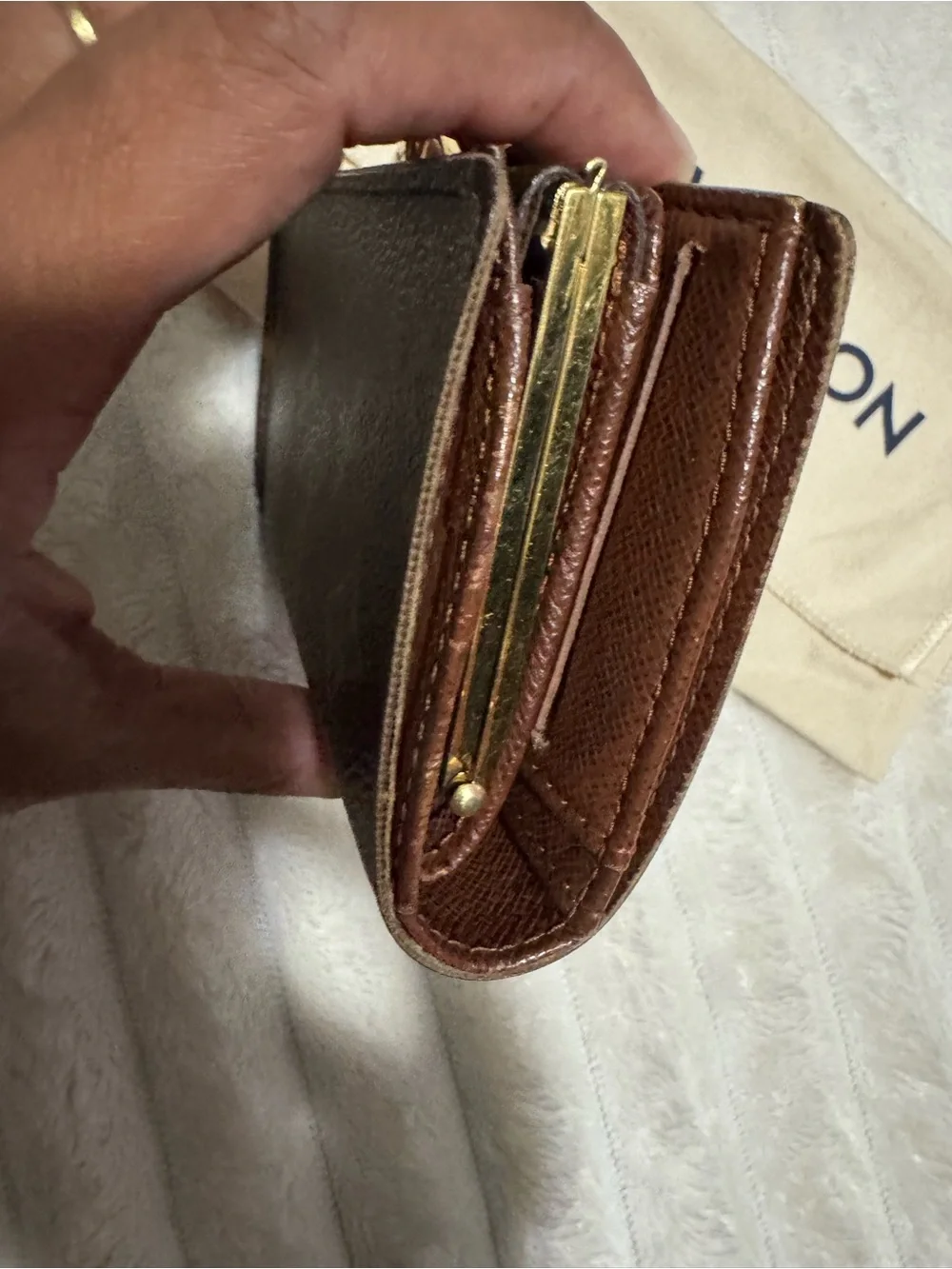 Louis Vuitton Porte Monnaie viennois kisslock monogram wallet VINTAGE